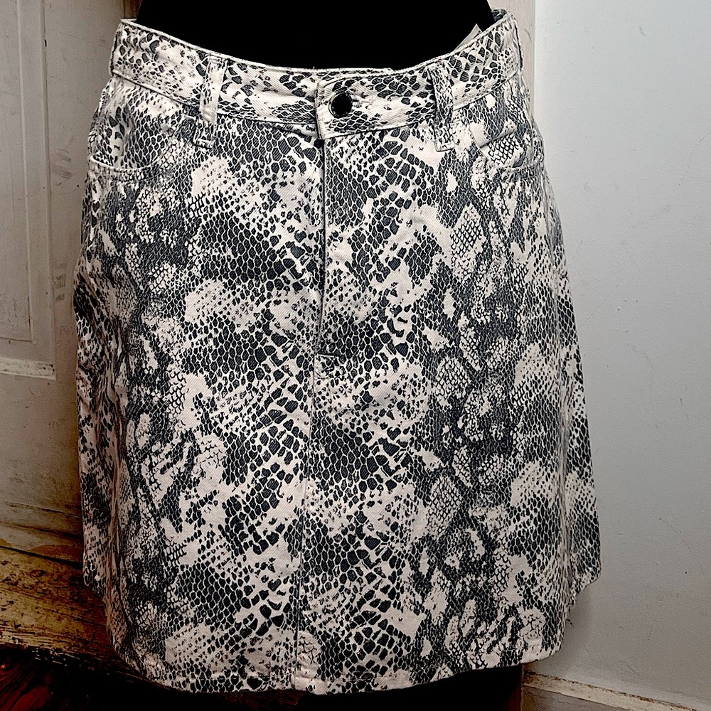 Size 10 snake skin denim